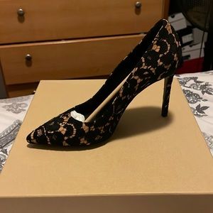Black & Cream heels . Lace material. Michael Kors Collection